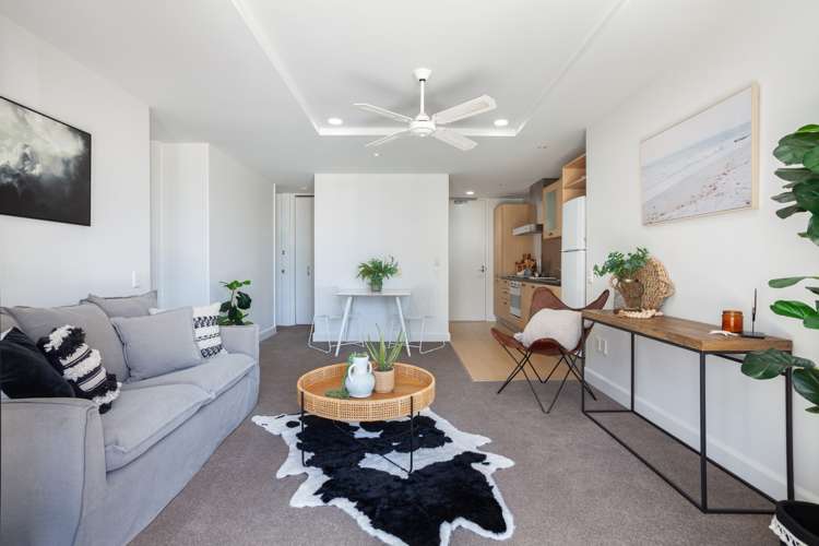 202/16 Adams Avenue Mount Maunganui_1