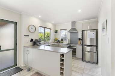 1/98B Manuka Road_4