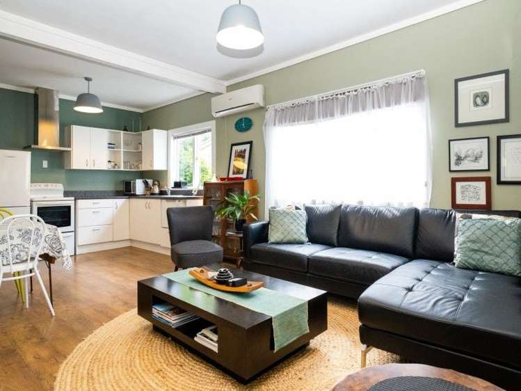 2 Paradise Road Napier South_5