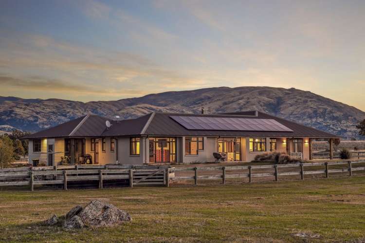 182 Stevenson Road Wanaka_1