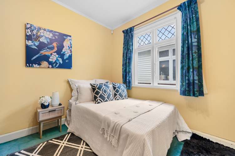 70 Endeavour Street Lyall Bay_7