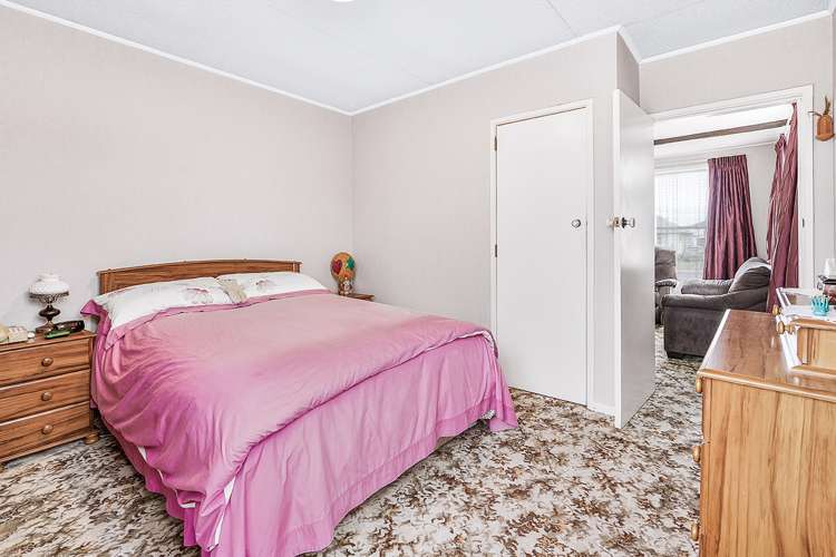 22 Paul Crescent Fairfield_11