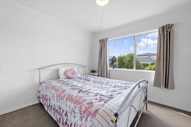 1/3 Dorendia Place Clendon Park_8