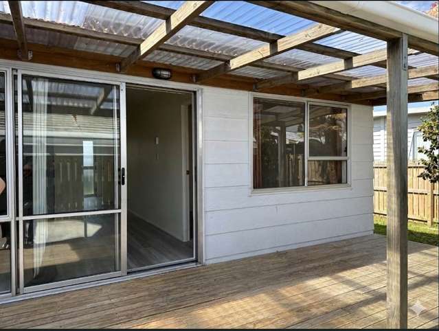 2/29 Mon Desir Place Manurewa_1