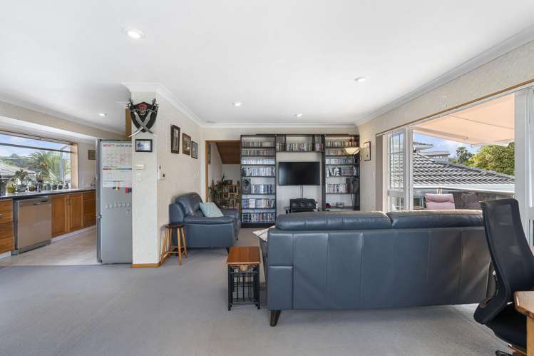 2/1 Clearwater Cove West Harbour_6