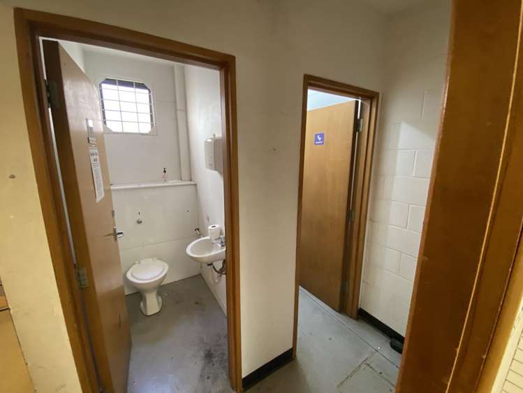 Ground/72 Cuba Street Te Aro_4