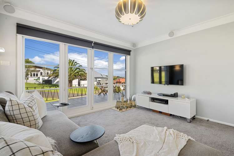 44 Church Street Northcote Point_9