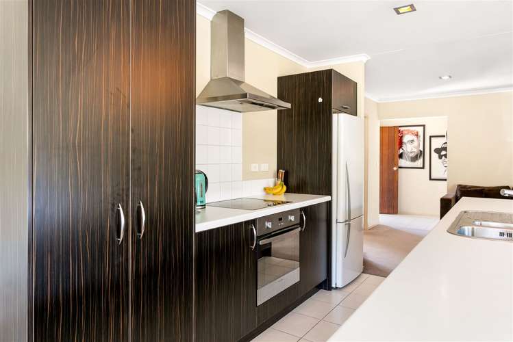 70 South Kensington Way Henderson_20