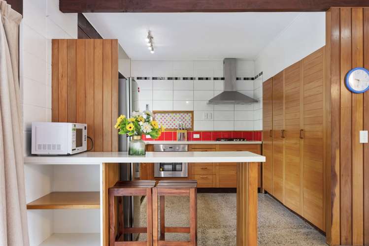 12 Mildred Place Springfield_17