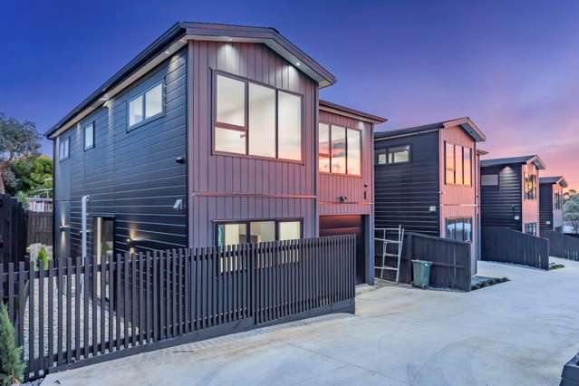 26B Tupaki Place Pakuranga Heights_1