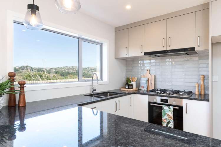 9 Pine Hill Rise Churton Park_9