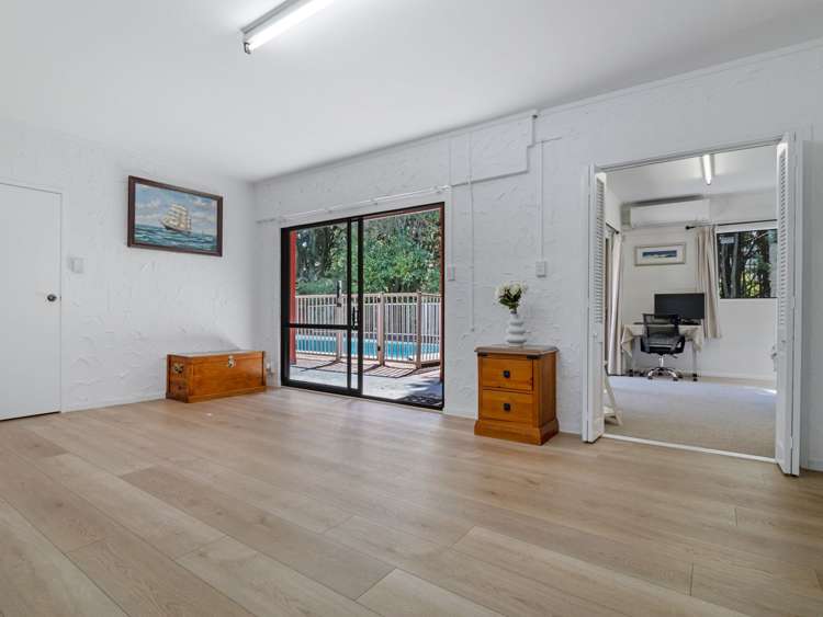 8 Deodar Place Totara Heights_22