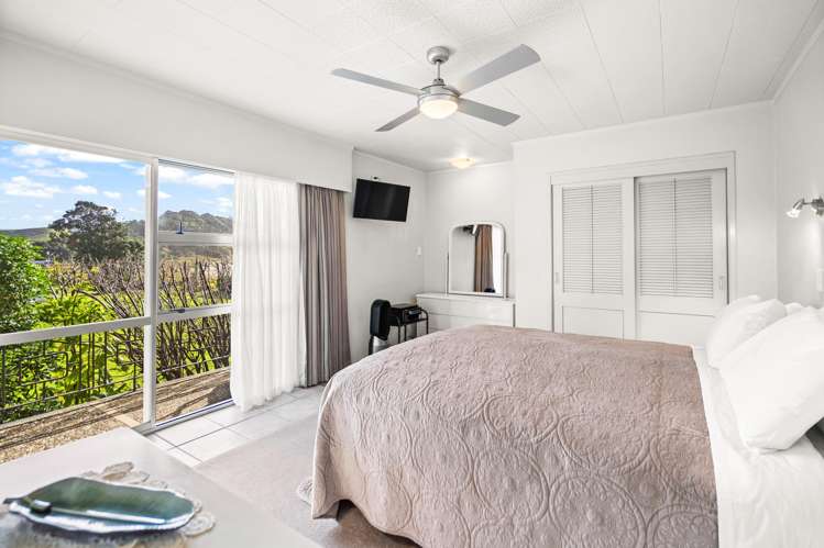 27 Waetford Road Matapouri_22