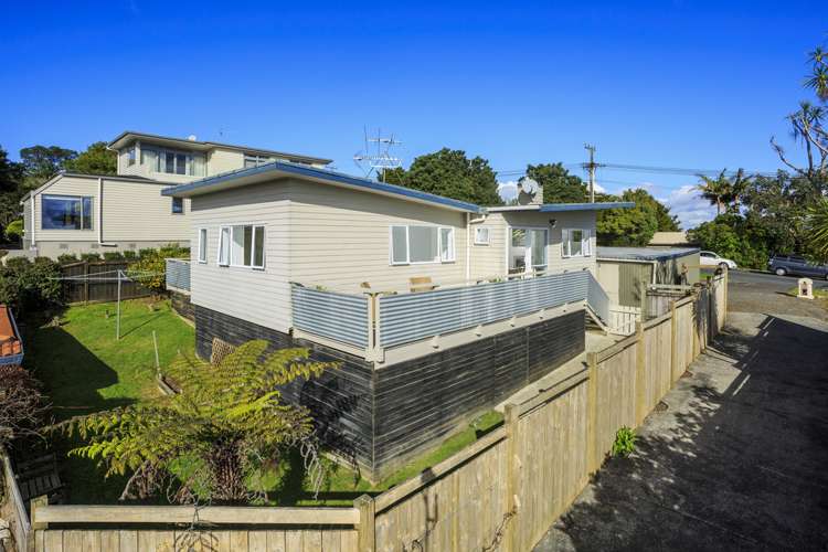 1/87 Island Bay Road Beach Haven_16