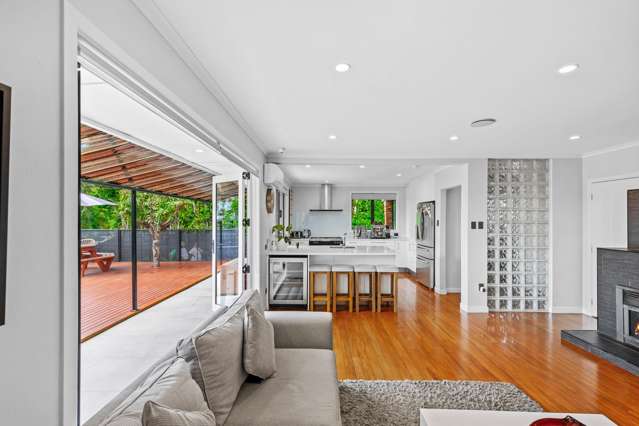 9 Burnham Road Waitakere_4