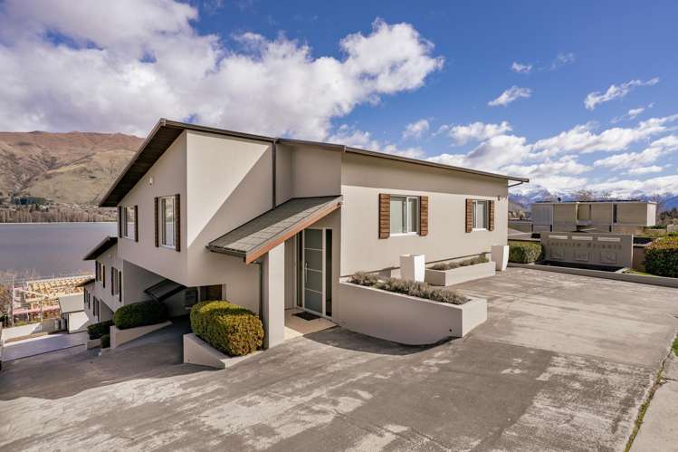 2/124 Lismore Street Wanaka_23
