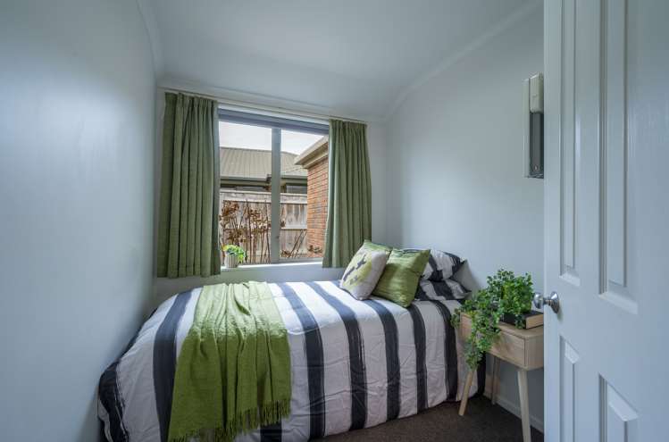 38 Templemore Drive Richmond_16