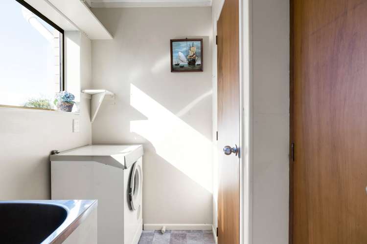 27 Arnold Street Leamington_16