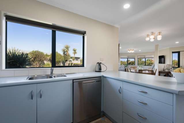 98 Koutunui Road Athenree_2