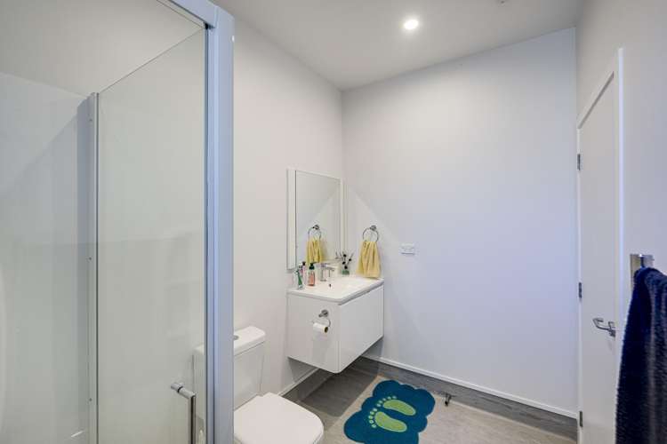 Units 3, 4, and 5/1018 Plunket Street St Leonards_13