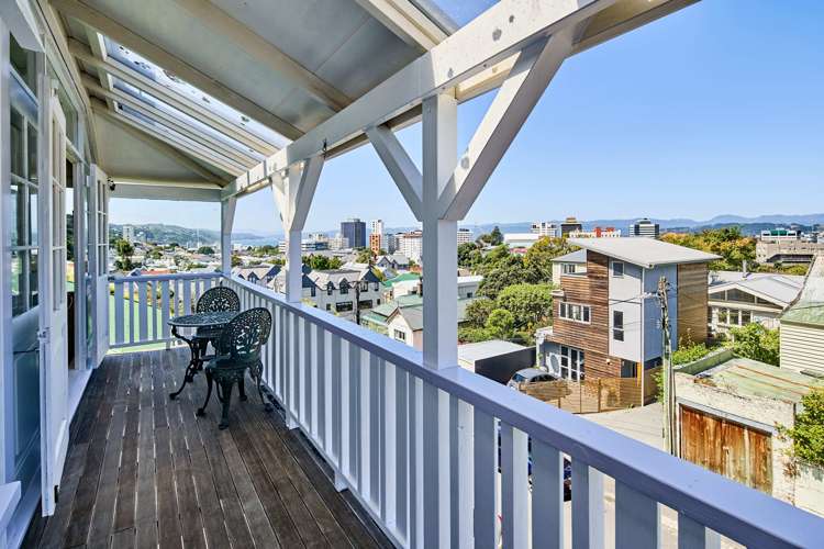 8 Pitarua Street Thorndon_6