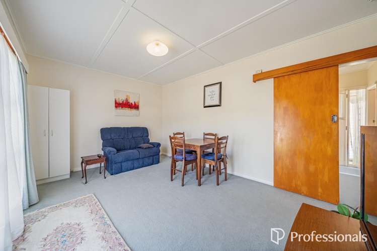 3/1079 High Street Taita_5