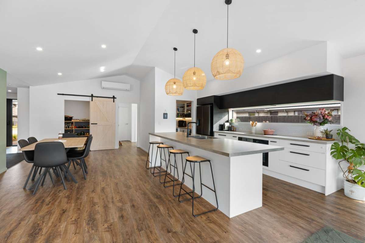 39 Plover Avenue_4