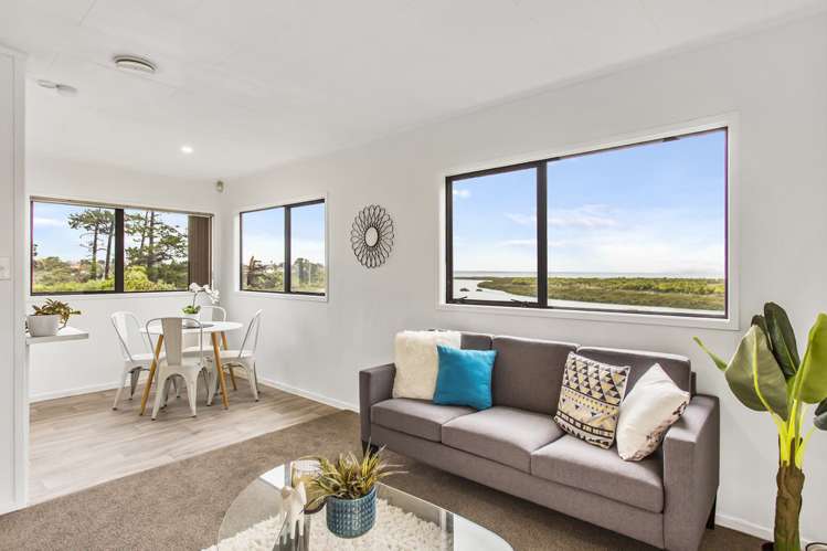 1/12 Kopara Place Clendon Park_24