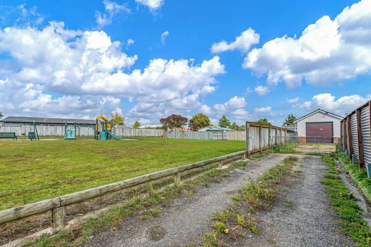 14 Dahlstrom Grove Kelvin Grove_10