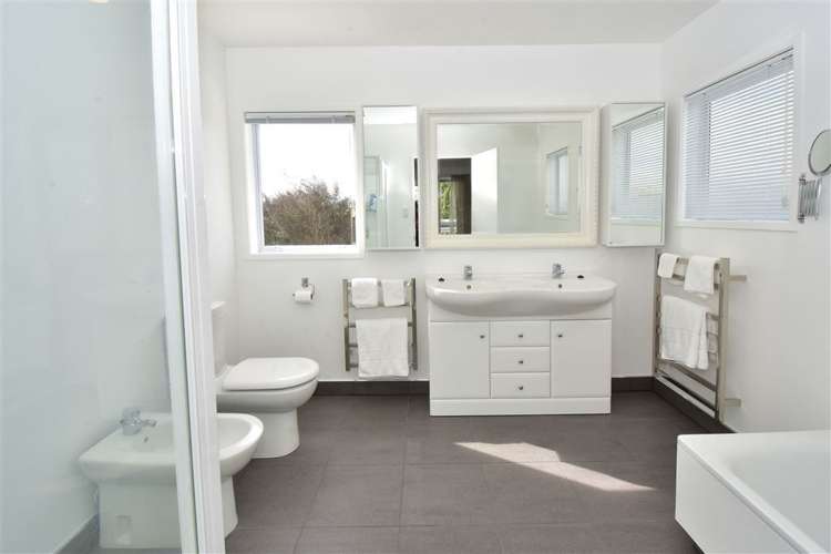 10 Waru Nui Court Orewa_16