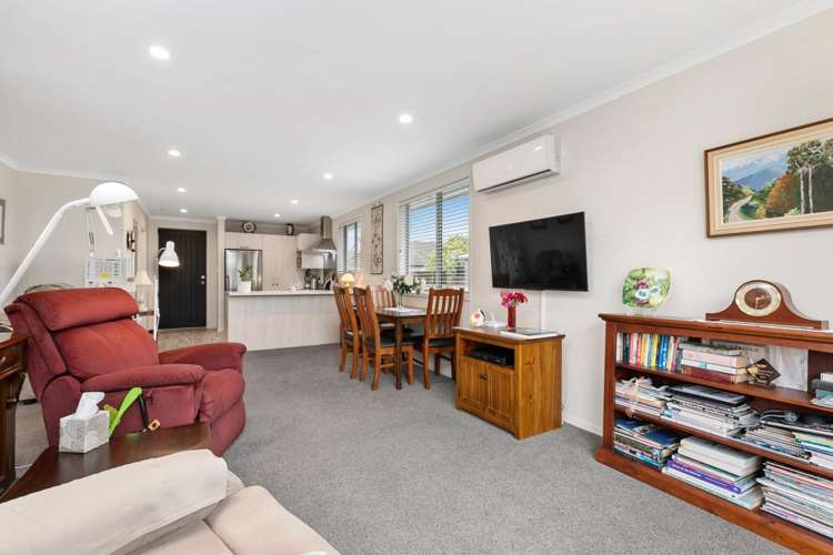 8/162 Waihi Road Judea_6