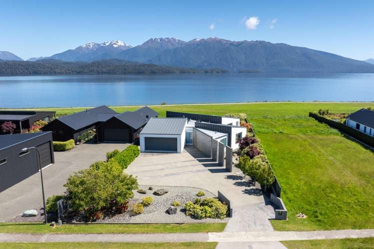 68 South Arm Drive Te Anau_31