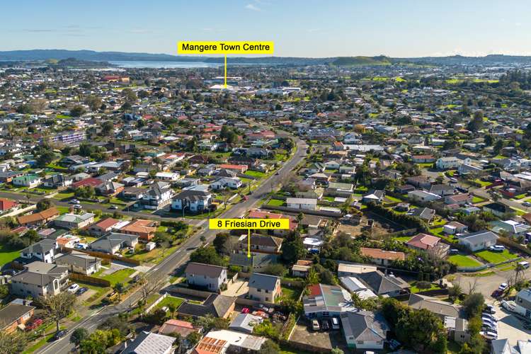8 Friesian Drive Mangere_12