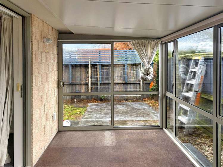 22a Bayliss Close 2392_3