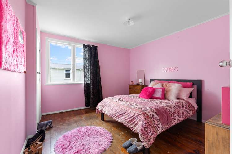 3 Renfrew Place Highbury_9