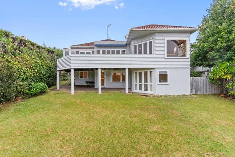 825 Riddell Road St Heliers_15