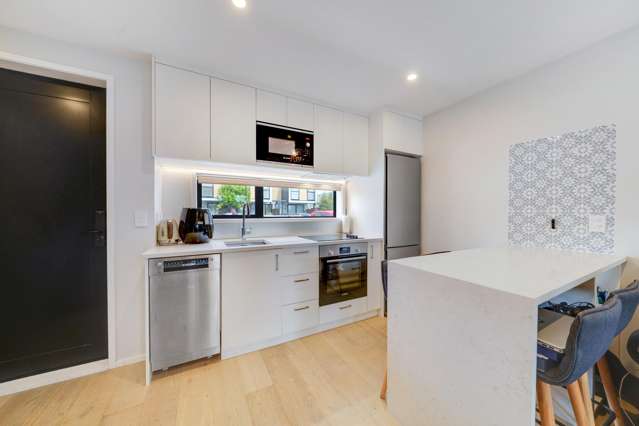 3/2 Parson Lane Papatoetoe_2