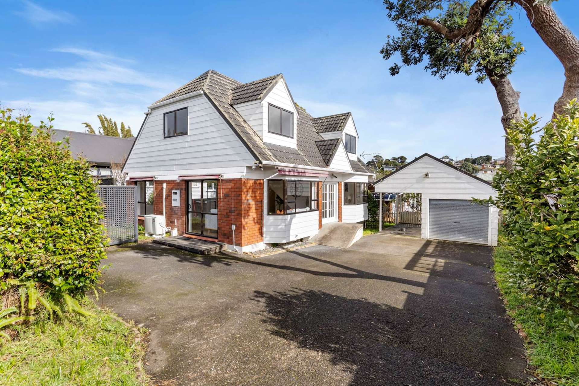 2/3 Brian Avenue Forrest Hill_0