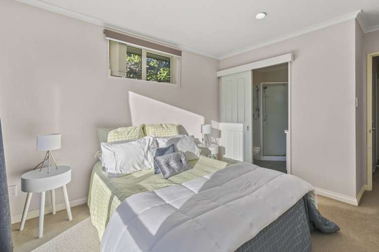 6 Richard Halse Drive Manurewa_12