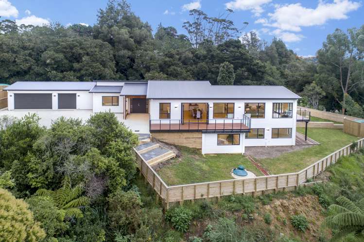 422 Redoubt Road Totara Park_5