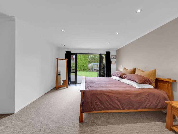 48 Wiltshire Drive Huntington_19