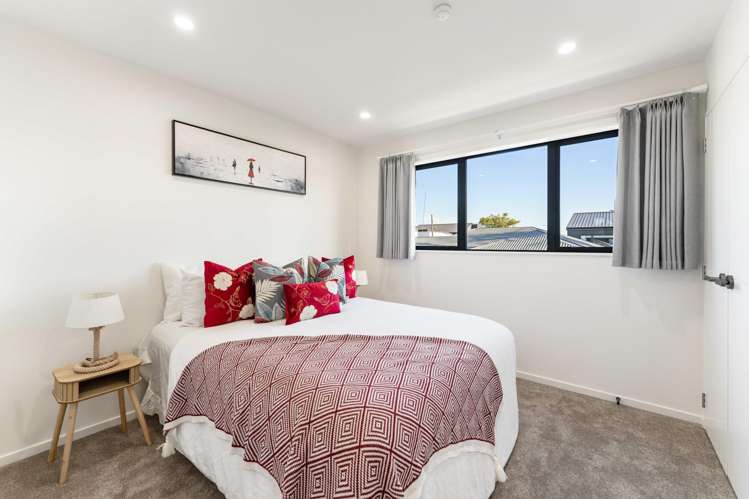 92 Gloria Avenue Te Atatu Peninsula_9