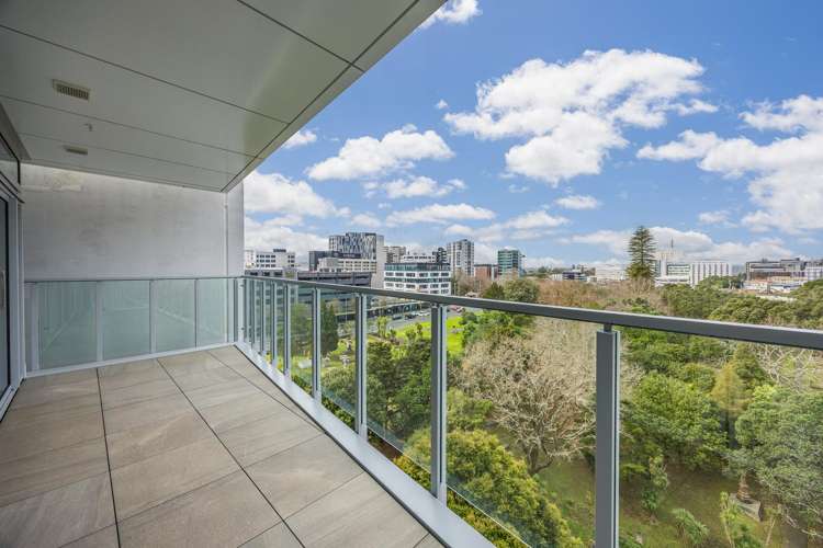 11E/14 Upper Queen Street Auckland Central_11