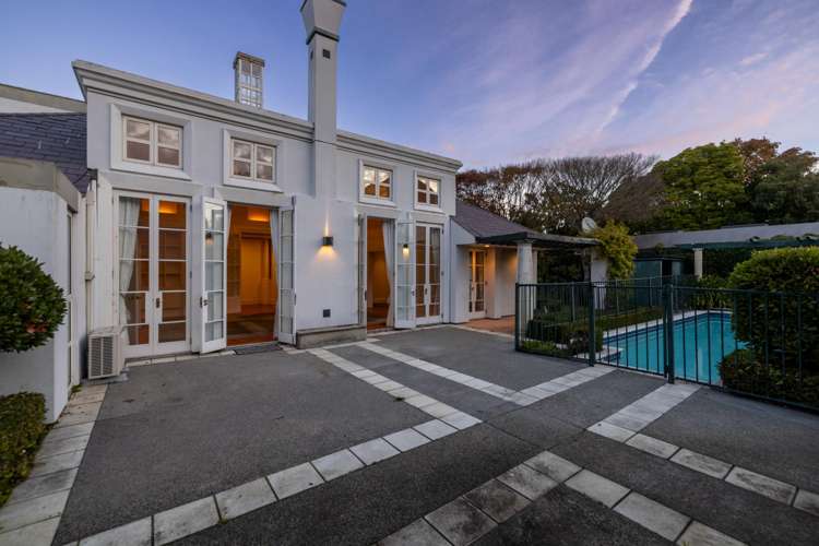 17 Allister Avenue Merivale_11