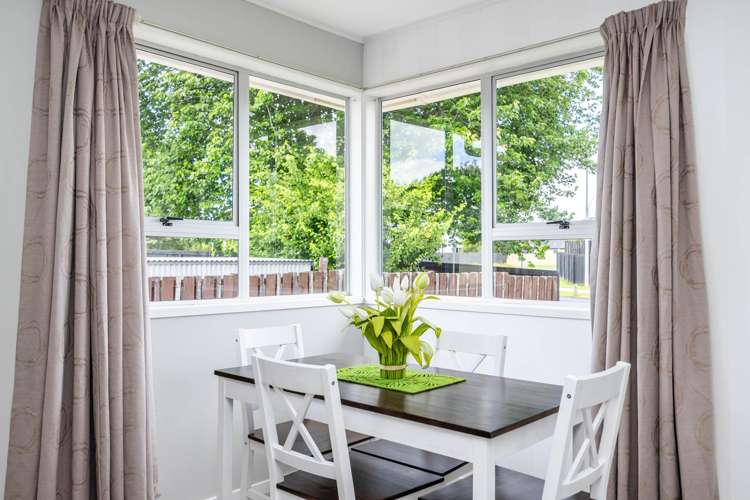 35 Karen Crescent Dinsdale_9