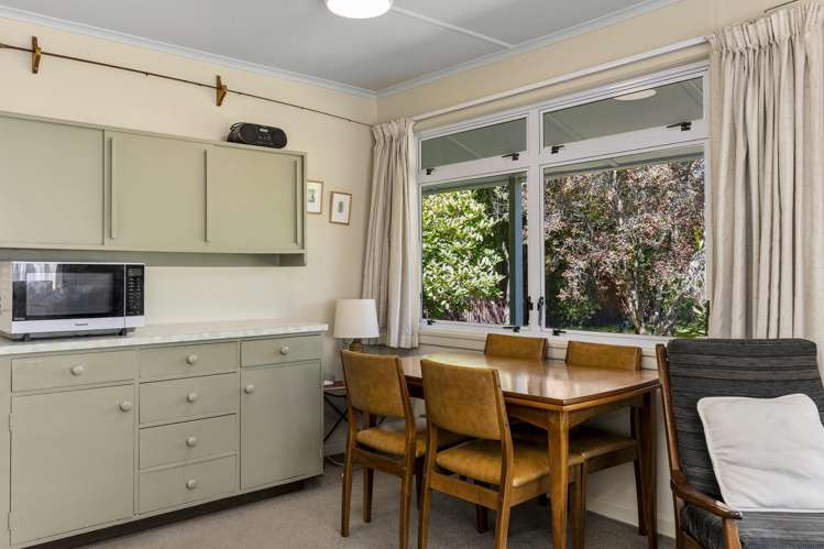 1 and 2/12 Kereru Street Two Mile Bay_8