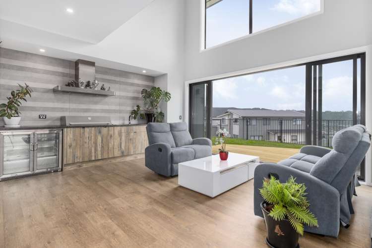 4 Rotorua Grove Aotea_7