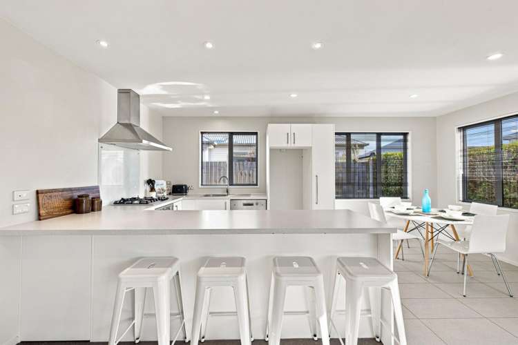 8 Caulfield Avenue_1