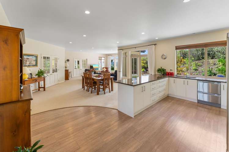 96 Totara View Road Wakefield_11