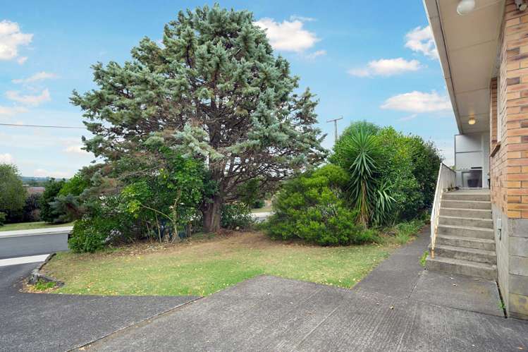 3/77 Royal View Road Te Atatu South_14
